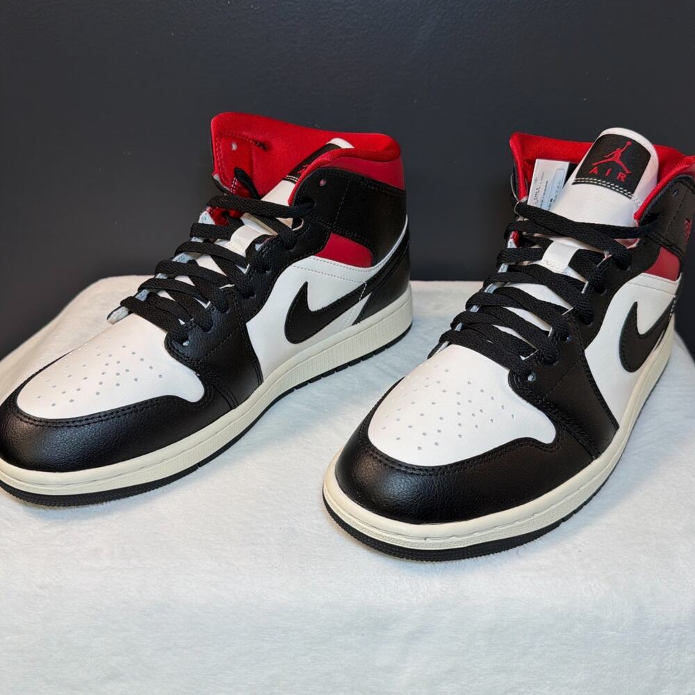 Air Jordan 1 Mid “Black Sail Gym Red” – BQ6472-061 | 12W/10.5M - Picture 3 of 10